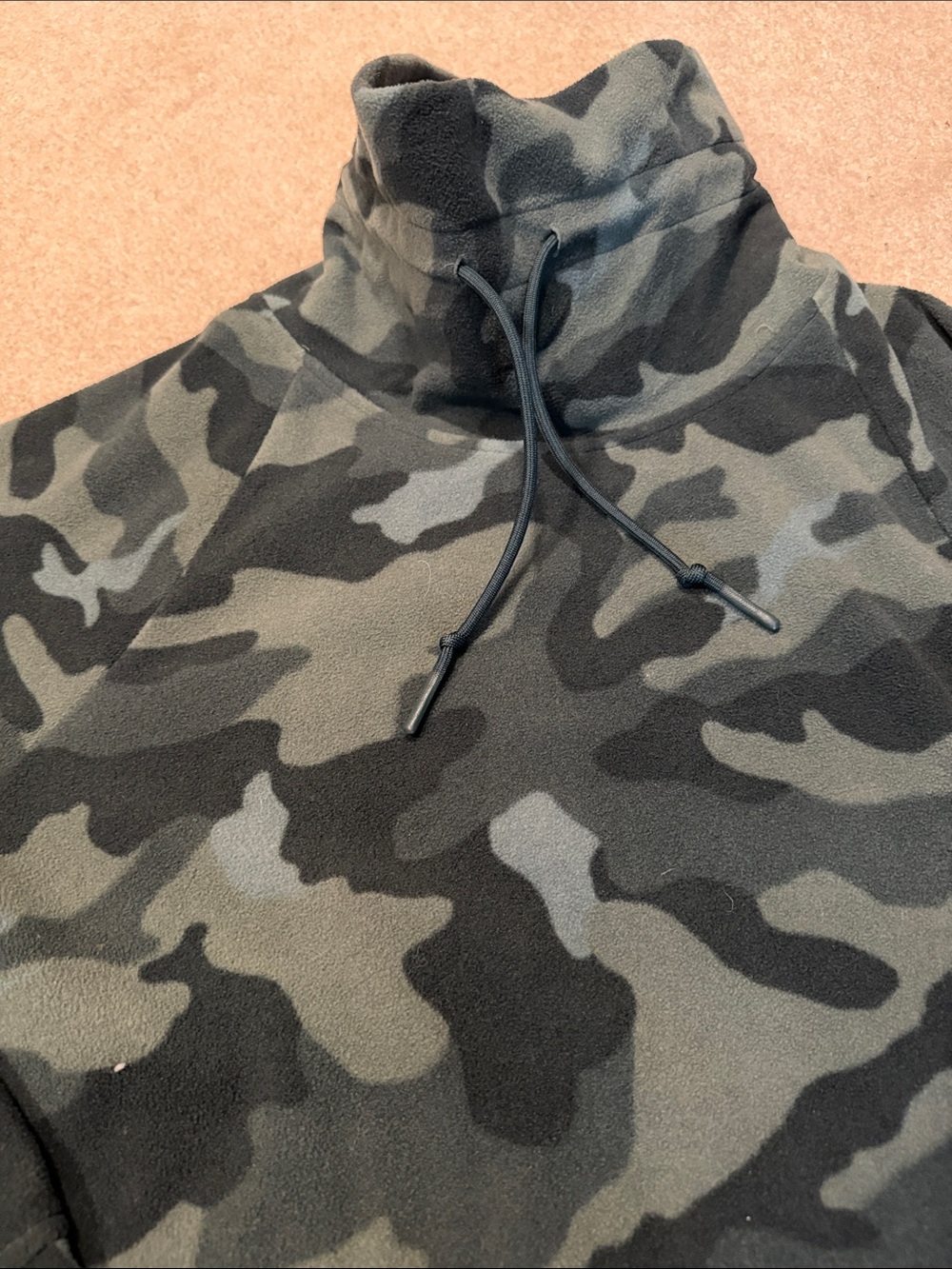Old navy camo fleece
